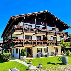 https://hotel-garni-haus-bavaria.com-bavaria.com