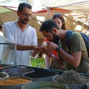 Riyad Farah, Fès